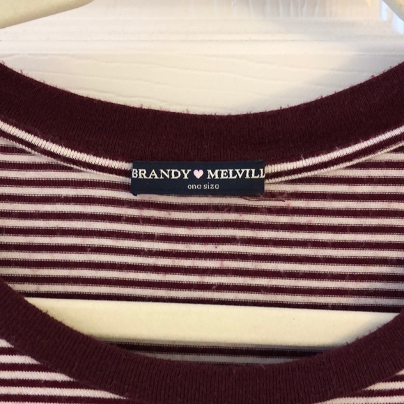 Brandy Melville Tee - Picture 2 of 2